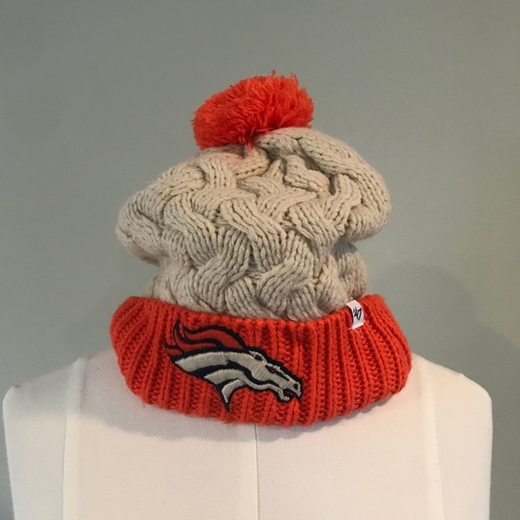 Denver Broncos Winter Hat - Picture 4 of 6